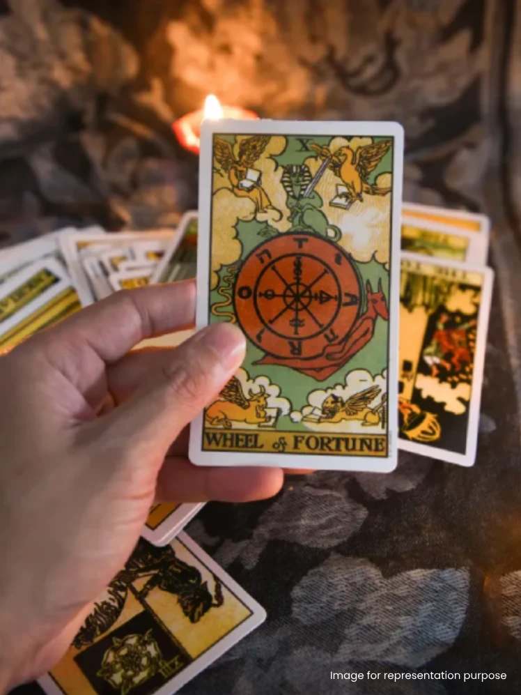 Try Tarot Reading at Anantaan Healing Spaces N Souls in Malad, Mumbai Suburban
