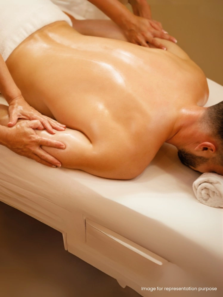 Pain Relief Massage at Yuan Thai Spa Bandra - Photo 4
