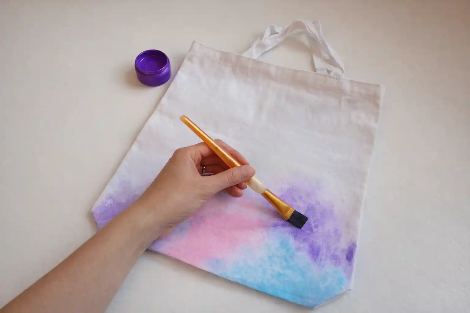 Paint Your Totebag at The Artistic Alley, Versova