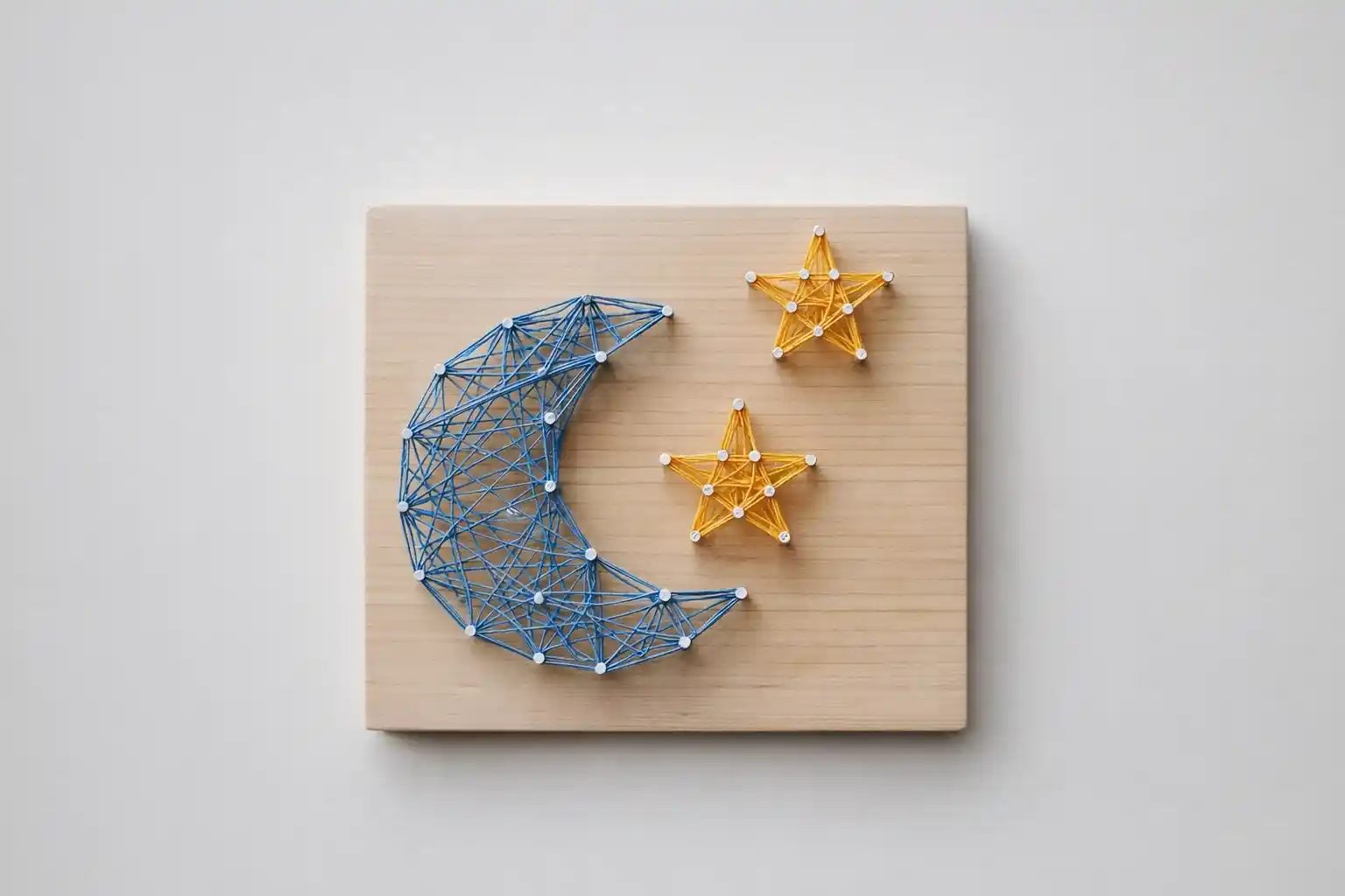 String Art Session at The Artistic Alley, Versova