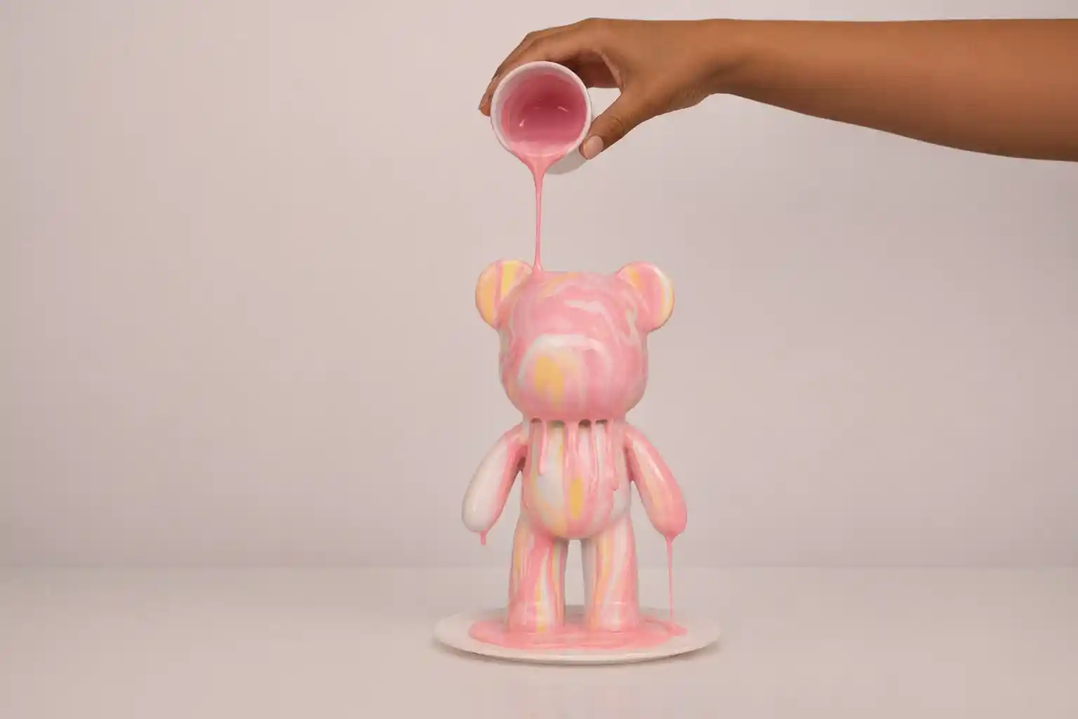 Paint Fluid Bear at The Artistic Alley, Versova