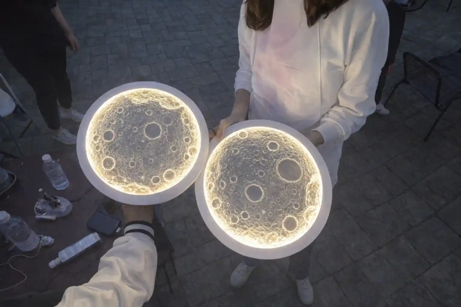 Make a Moon Lamp at The Artistic Alley, Versova