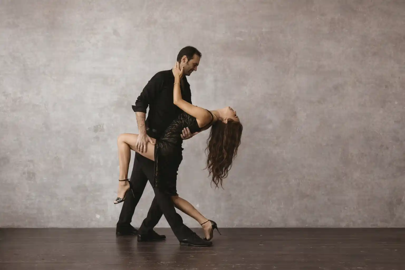 Salsa at Moonwalk Studio, Malad West