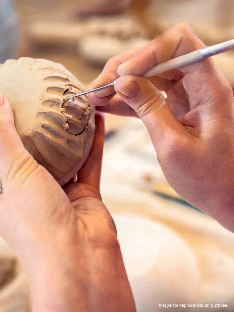 Wheel Pottery and Sculpting at Meetakriti Art Studio Goregaon - Photo 4