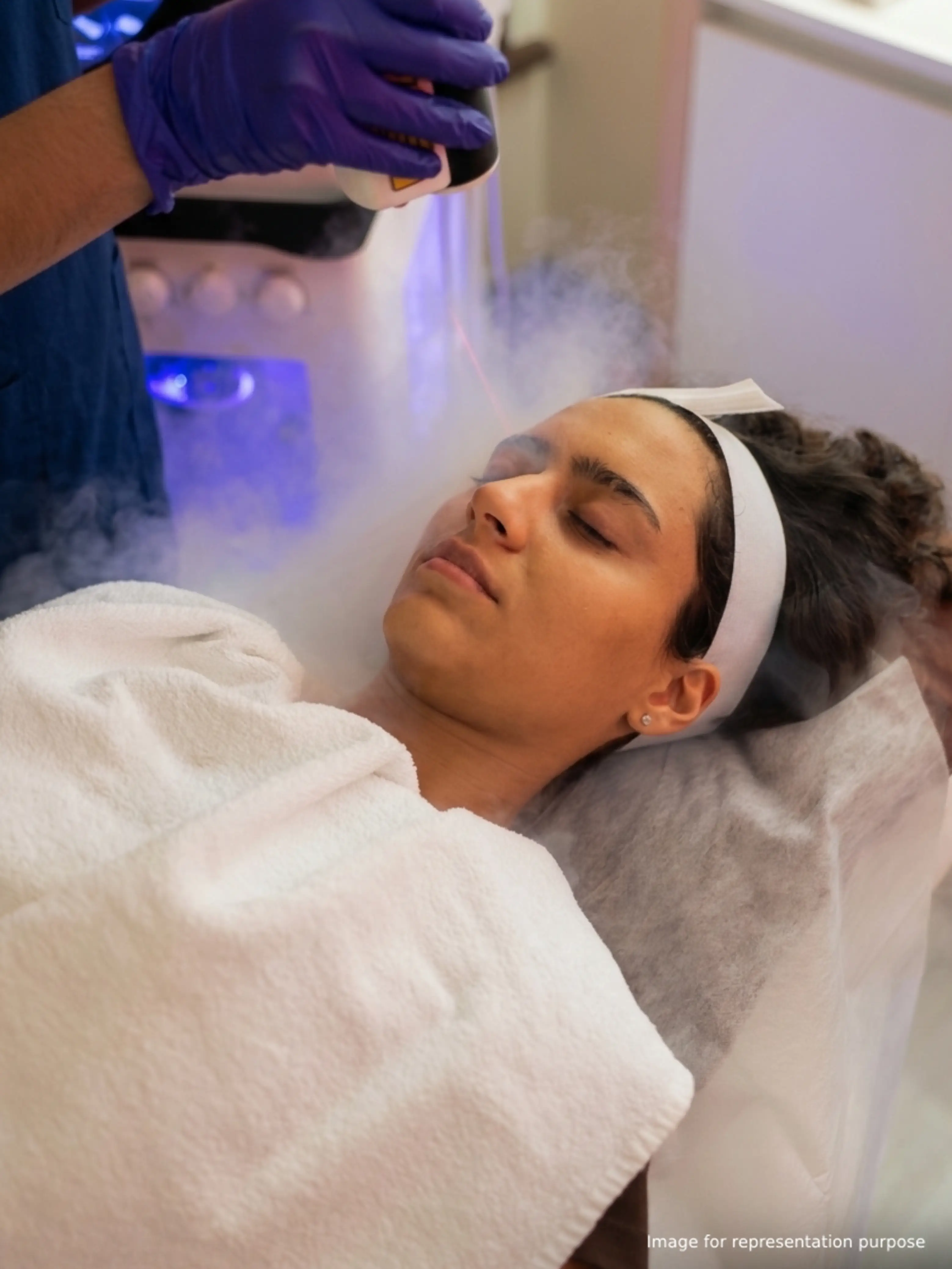 Cryofacial Glow Therapy at Elixir Wellness in Chembur, Mumbai Suburban