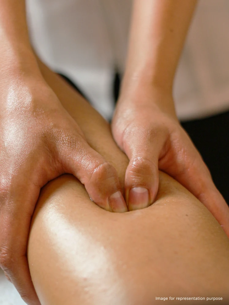 Healing Acupressure at Yogtatvah Wellness & Beyond in Thane, Thane