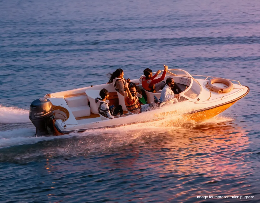Mumbai to Alibaug Speedboat by Discover Sailing, Colaba